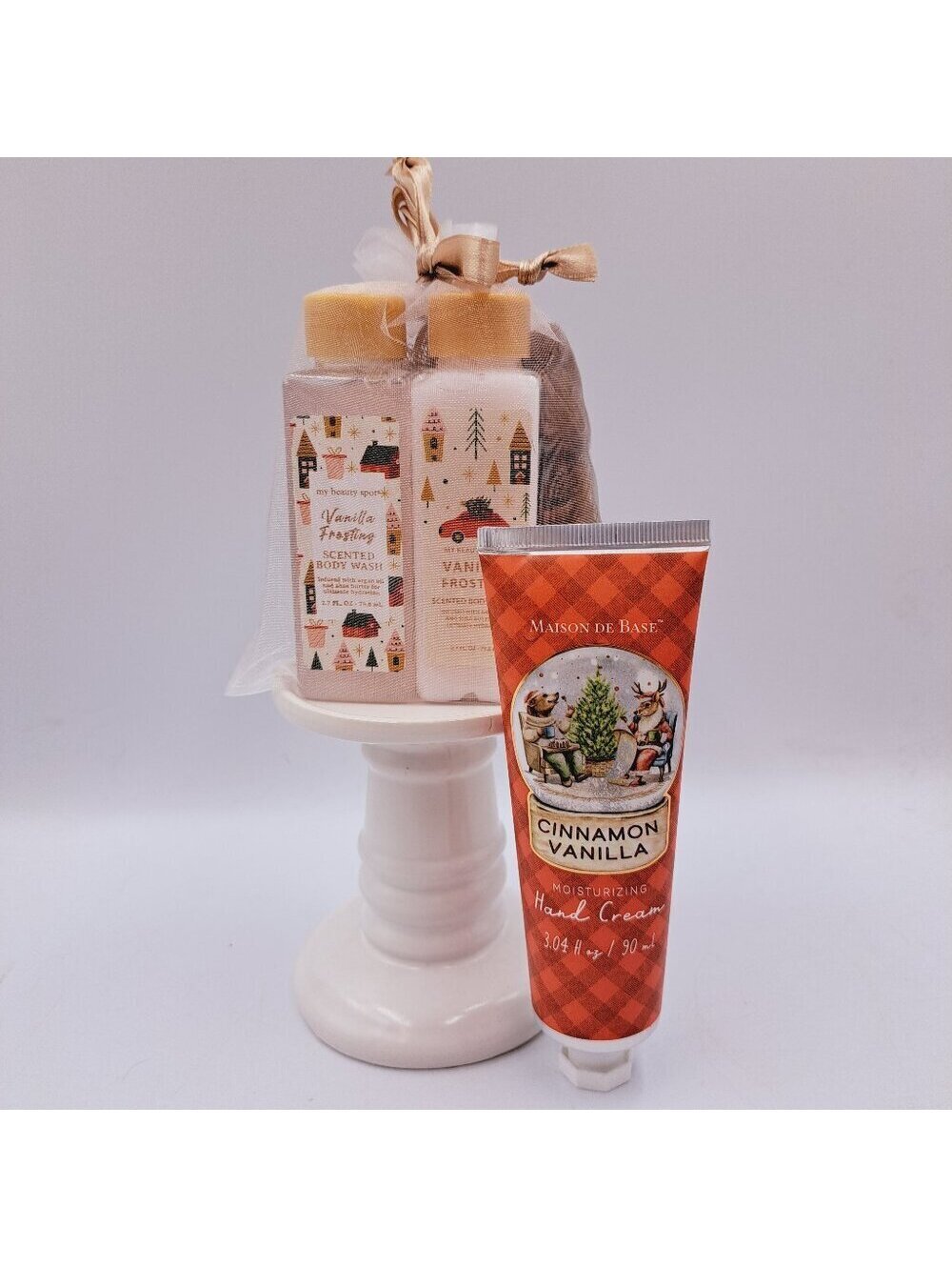 Bath & Body Holiday Vanilla Body Wash, Body Lotion & Cinnamon Vanilla Hand Cream